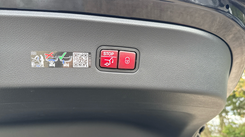 Mercedes-Benz GLC Coupe GLC 300 4Matic AMG Line Prem Plus 5dr 9G-Tronic Petrol Estate